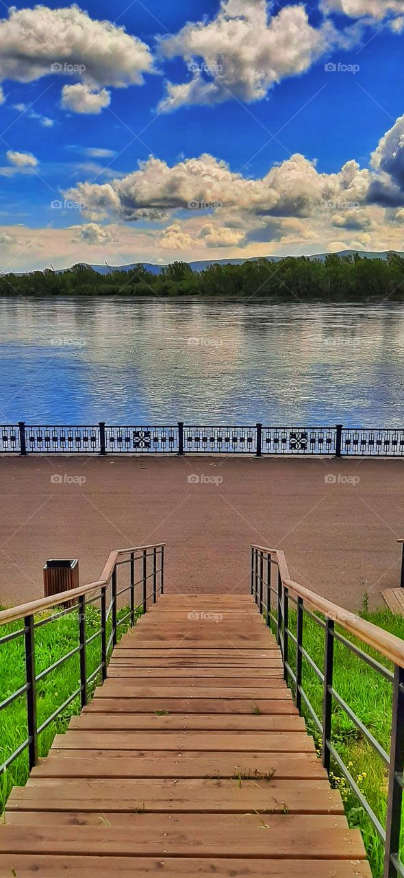 лестница на набережной