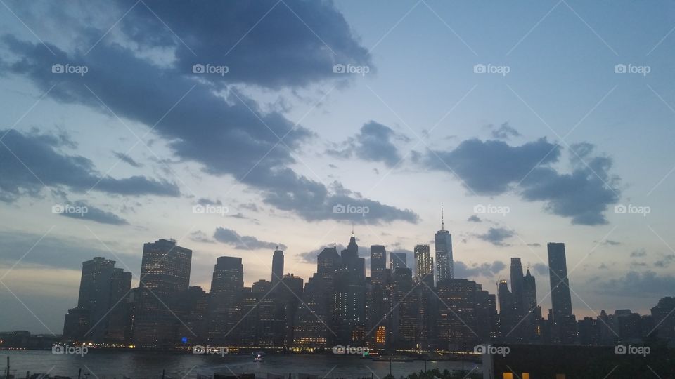 NYC skyline/ Brooklyn Heights Promenade at dusk.