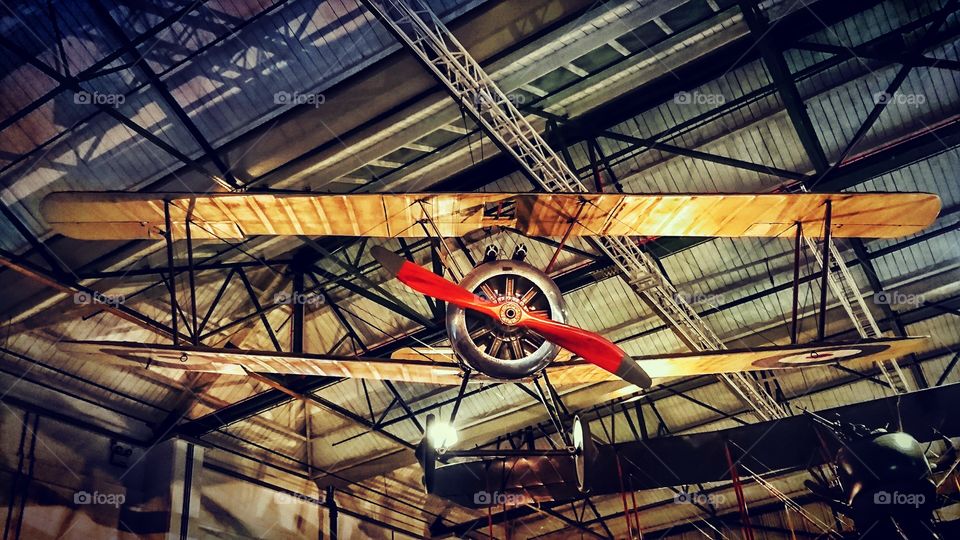 Propeller hanging on ceiling