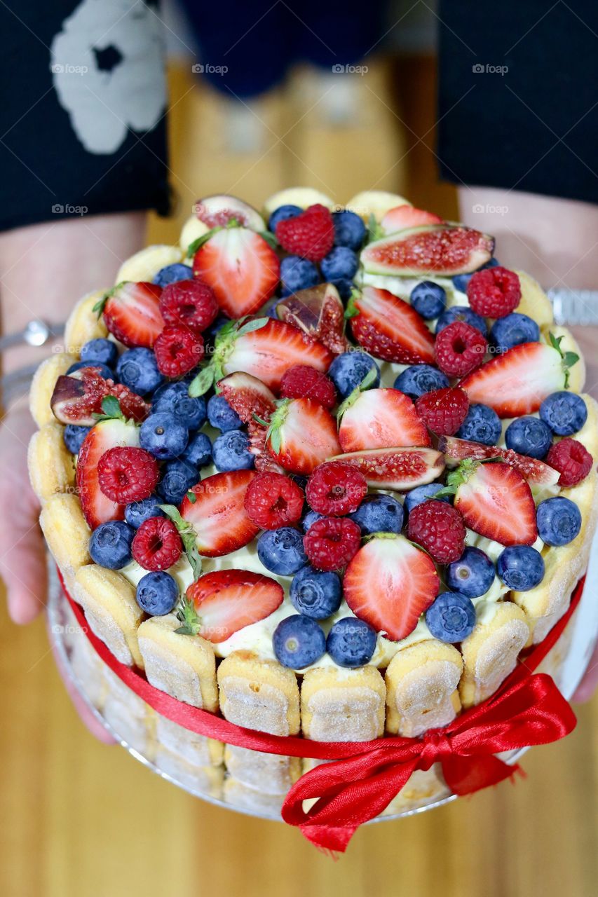 Berry cake 