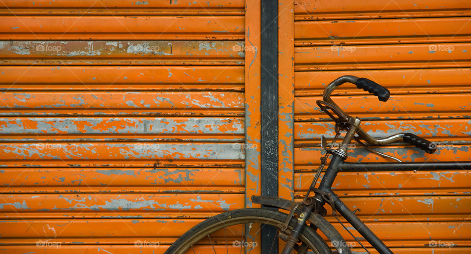 bicycle orange old asia by vidu
