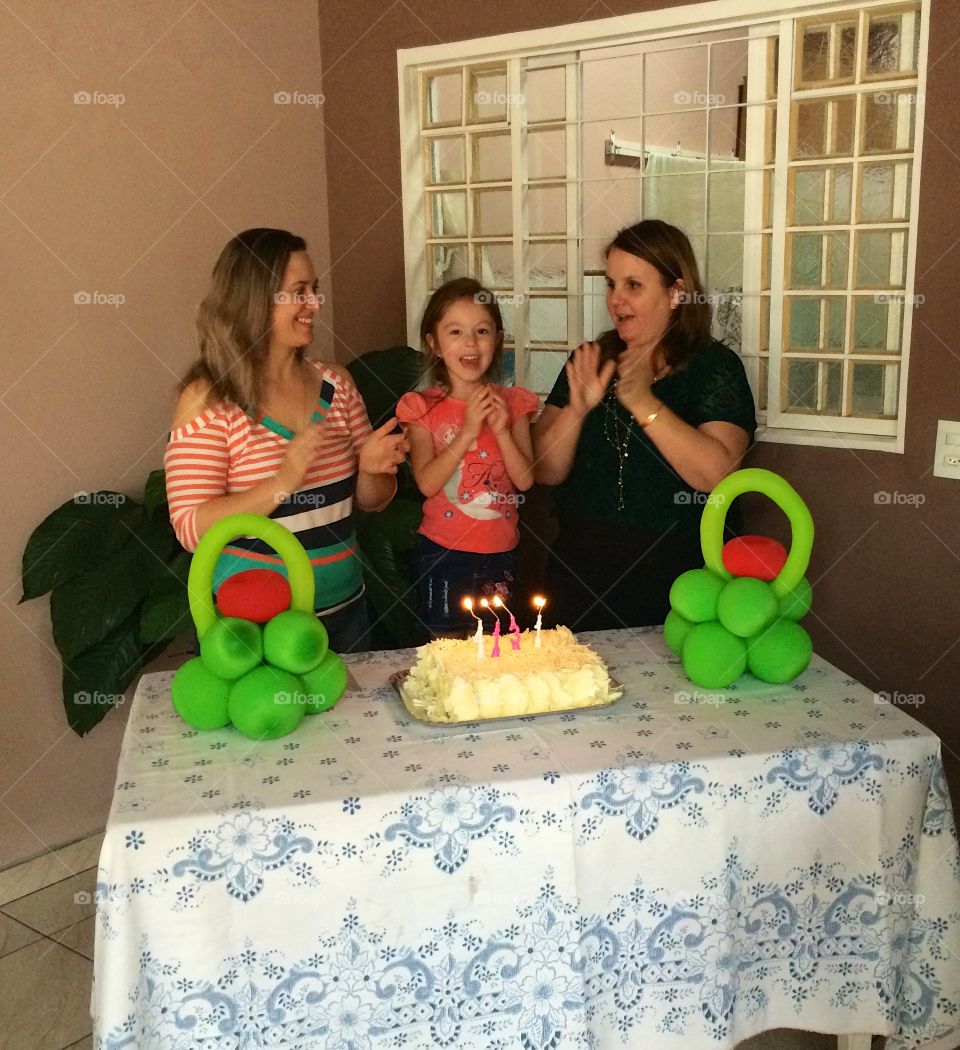 Aniversário em Família sempre é muito bom. Estivemos felizes nesse dia de passeio e festa. 