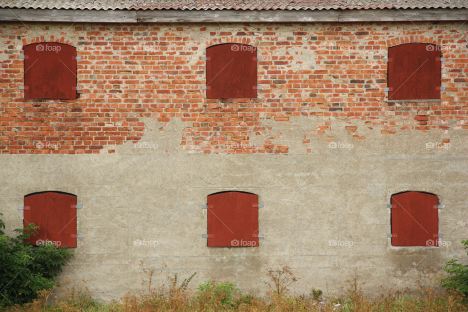red building old brick by a.bondesson
