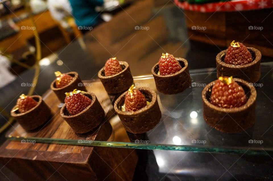 Chocolate raspberry desserts