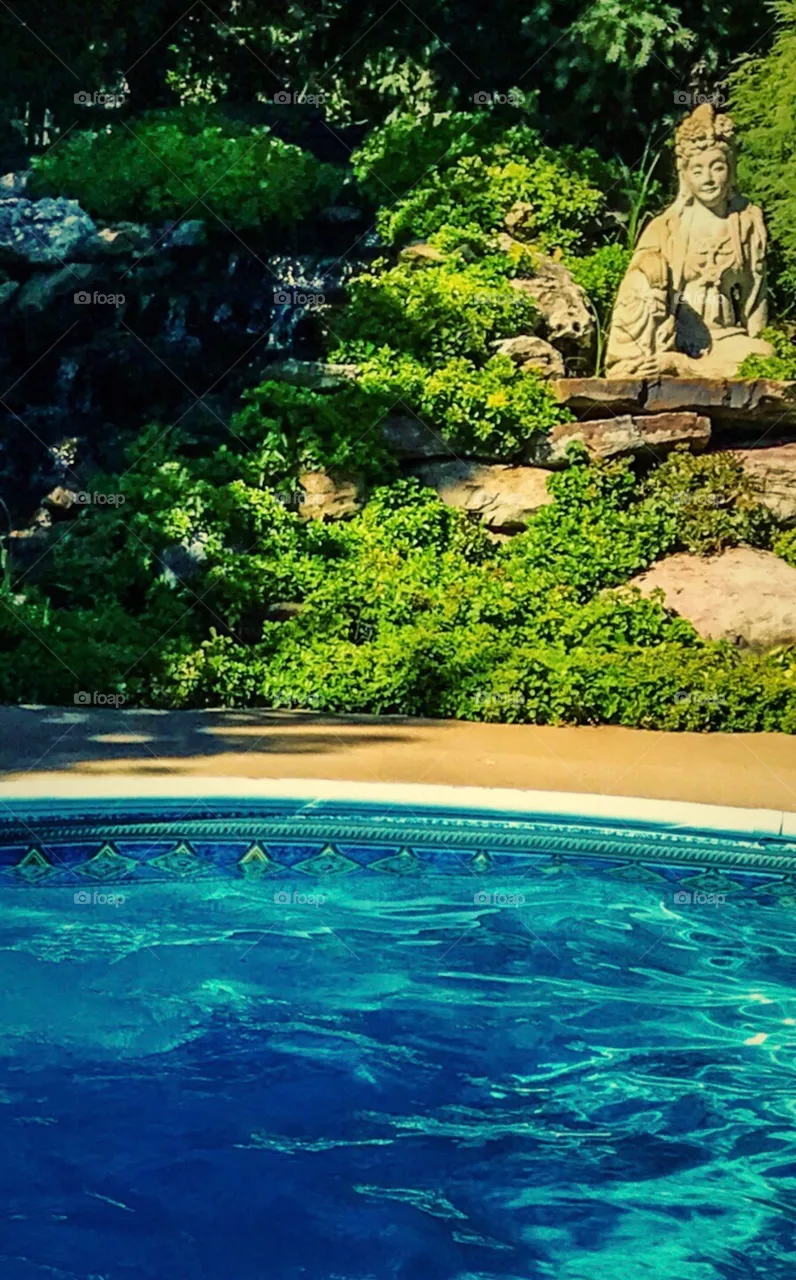 Zen pool 
