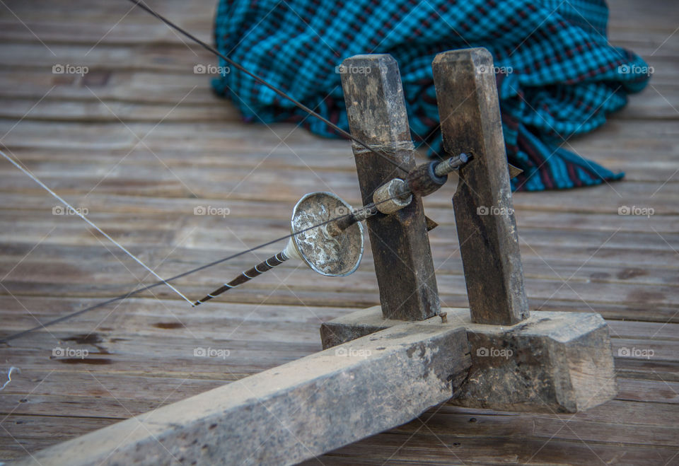 Spinning wheel up close