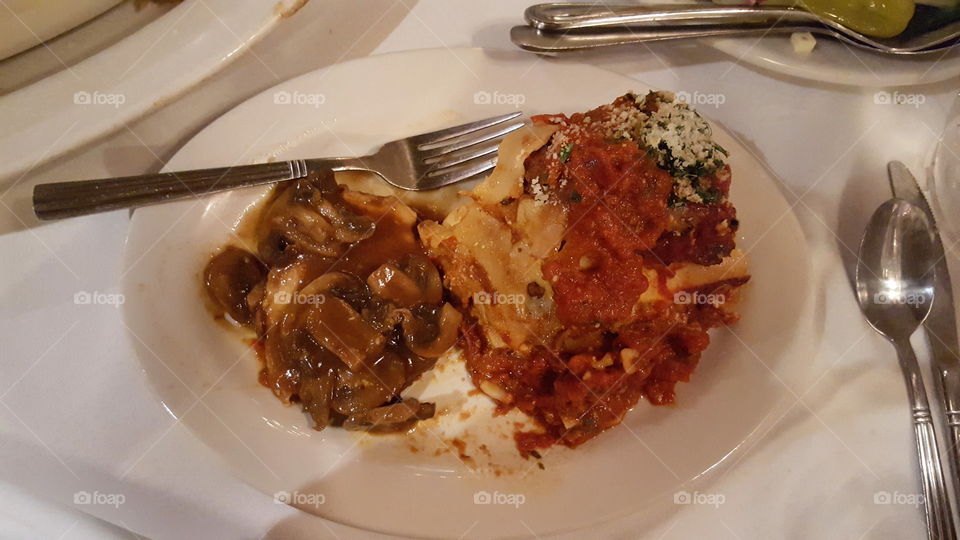 Italian mix. Chicken marsala & Lasagna