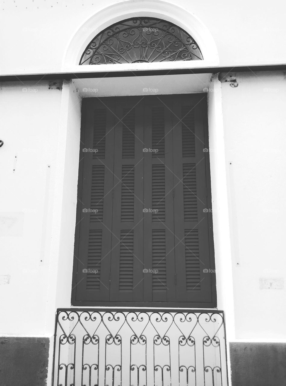 A wood window of an old colonial house