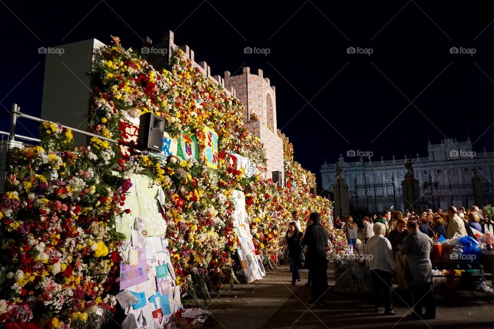 Flower offering for Dia de la Almudena, Madrid