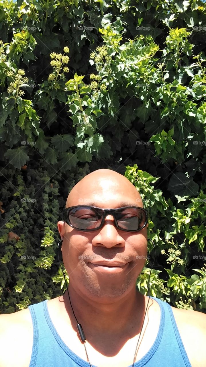 see-through sunglass selfie