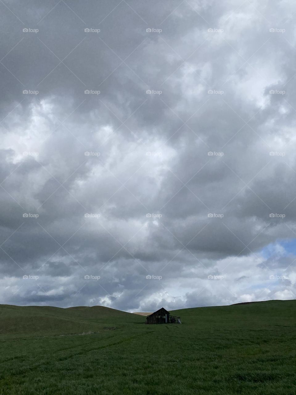 Old barn in Eastern Washington