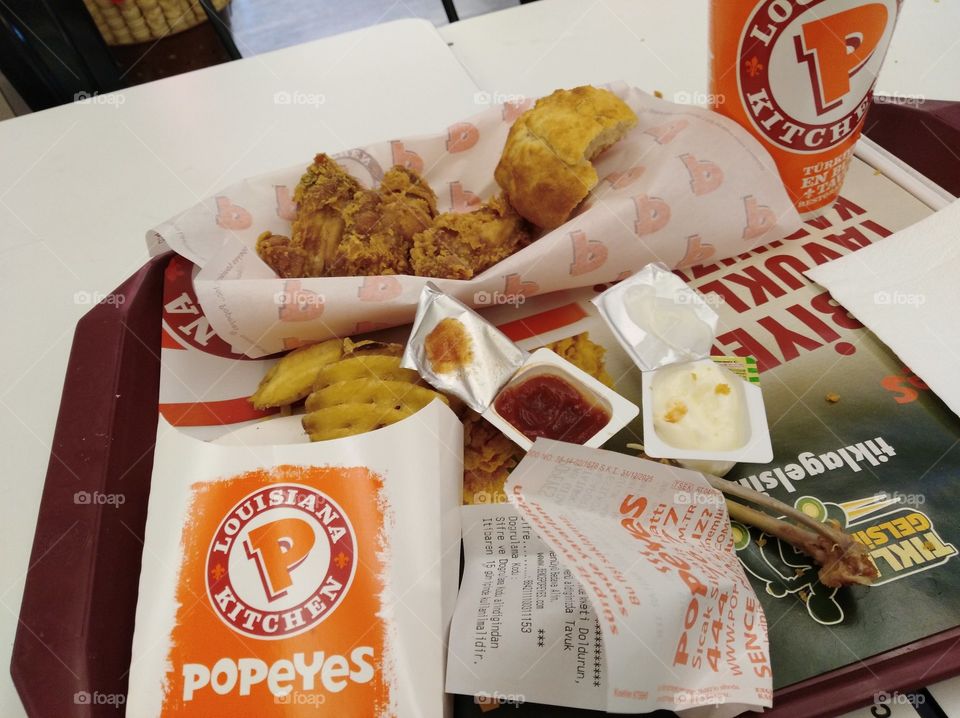Airport Lunch @Popeyes