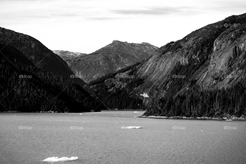 Mountains and the Ocean