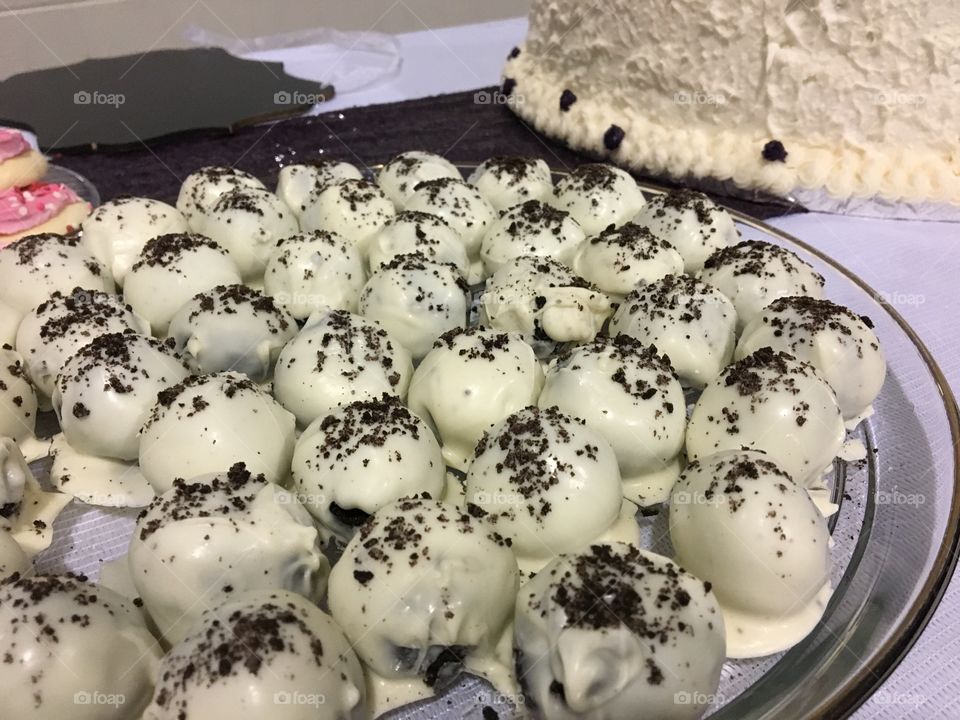 Cake Balls