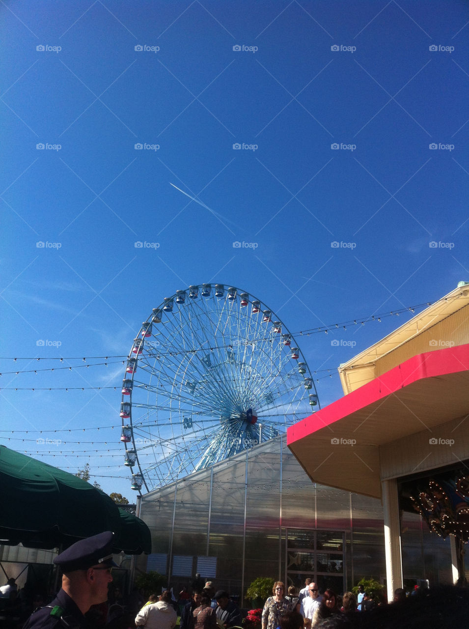 sky italy ferris wheel by vancnggow