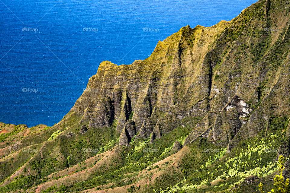 Jagged peaks above Kauai's rugged Kalalau Valley. Island of Kauai, Hawaii.