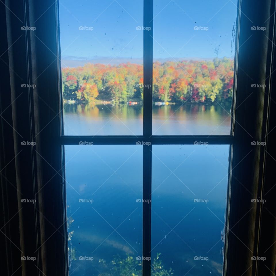 Autumn at the country house in the Laurentians, Quebec, Canada 🍁