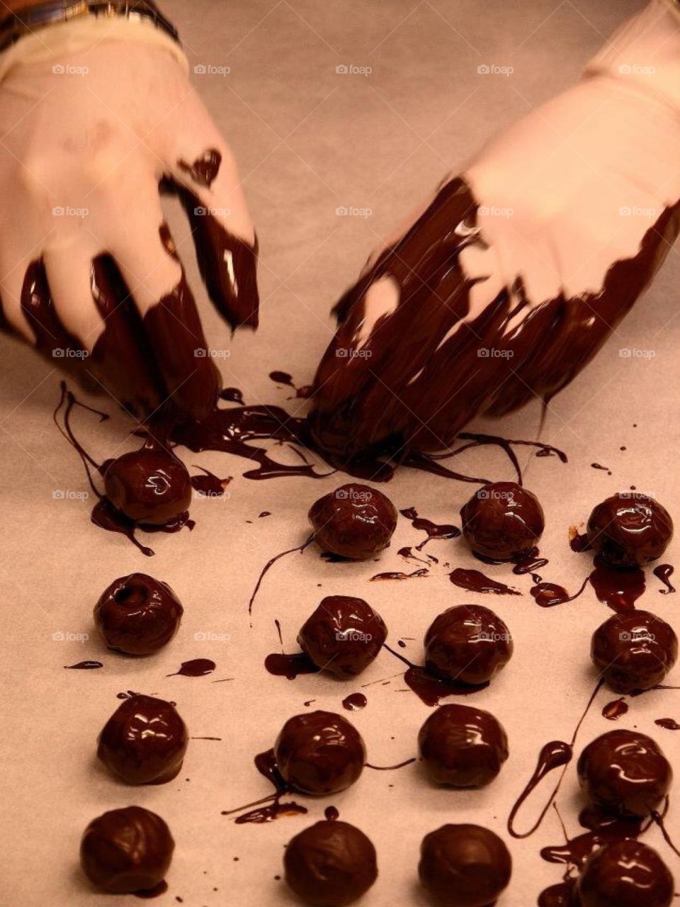 Make chocolate