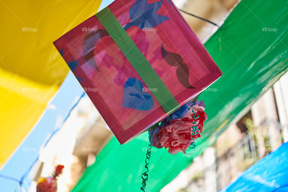 Ready for Fiestas de Gracia. Streets Decoration