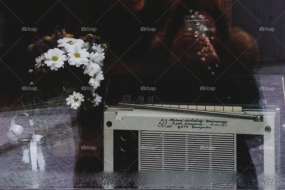 old vintage radio in one of the museums of my city