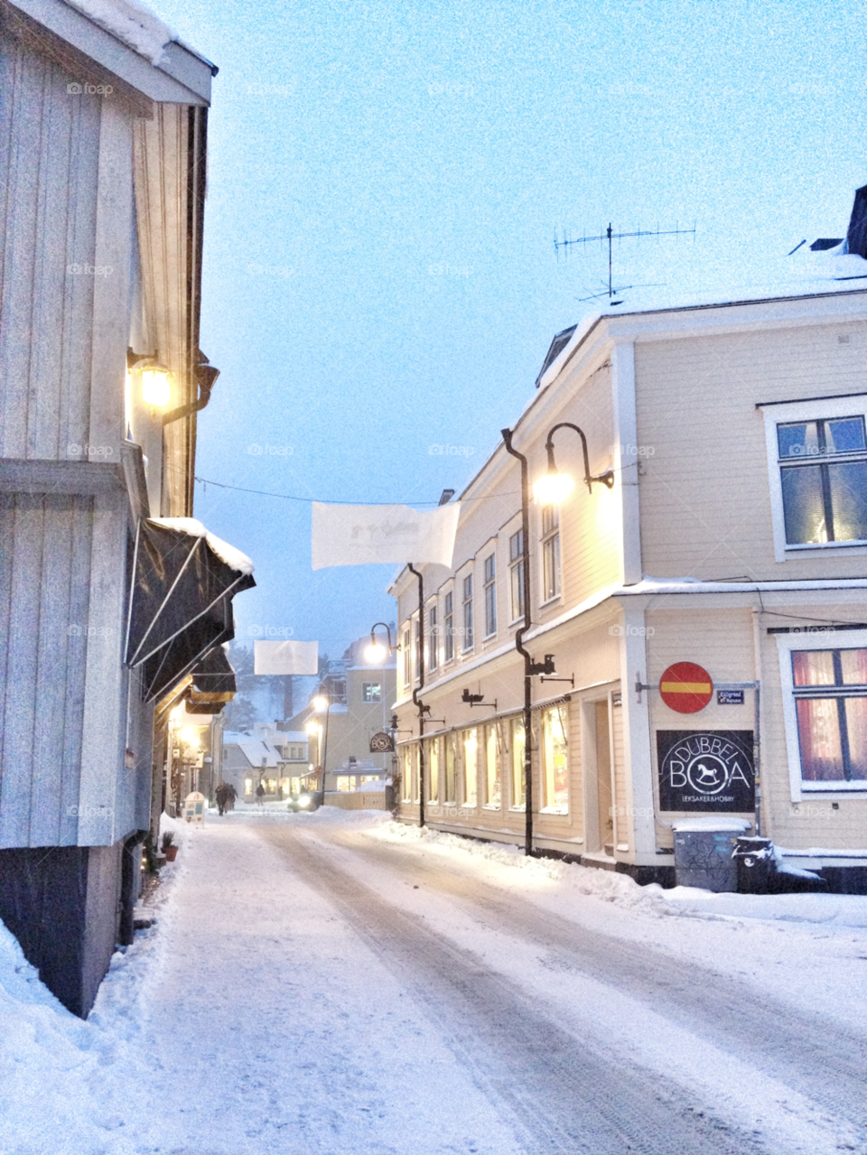 snow winter street sweden by piaktw