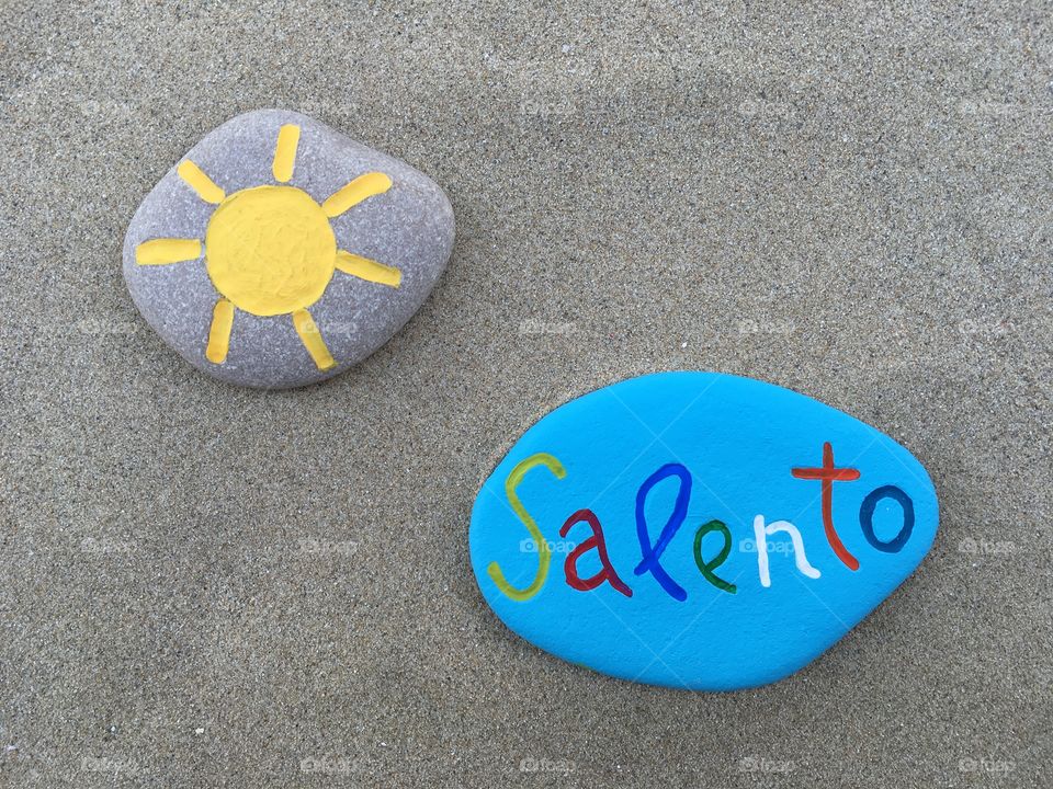 Salento, souvenir on stones