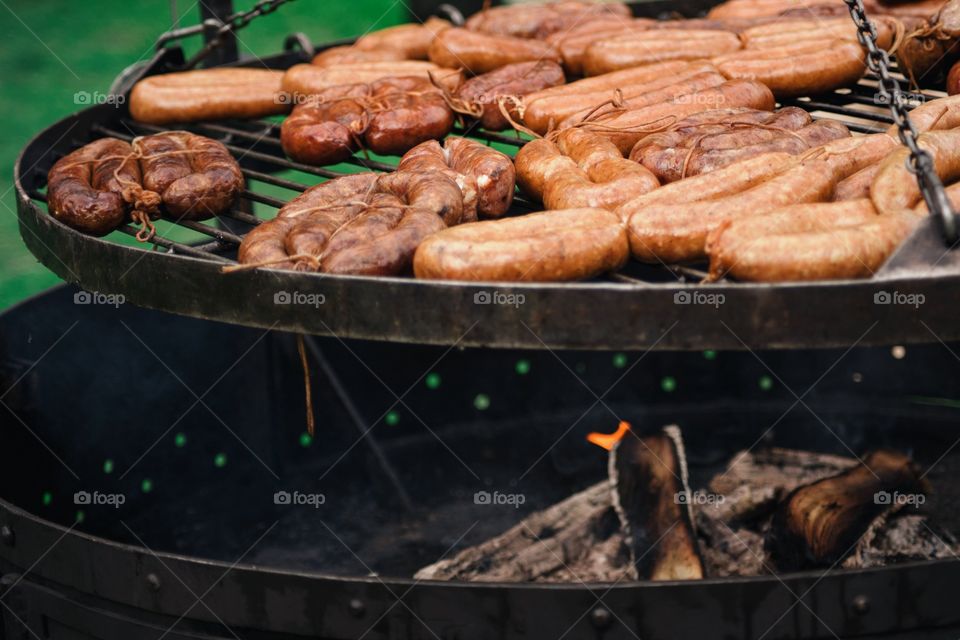 barbecue, grill, picnic, smoke, smoked, picnic, fire, fire, hot, spicy, pepper, delicacy, delicious, spring, fly, fall, nature, holiday, celebrate, may, may, April, March, forest, lake, spring festival, Christmas, thanksgiving , St. Patrick's day, Turkey, chicken, lamb, pork, beef, diet, health, healthy, vegan, vegan, restaurant, diner, cafe, dining, festival, area food, sausages, cheese, party, alcohol, beer, cocktails, sausage, bread, pastries, Friday, kindle, kindle fire, oven, pan, October, Oktoberfest, Germany, Czech Republic, German, Czech, ethnic, flavor, aroma, corn, potatoes, grilled vegetables, pickles, sauce, ketchup, mayonnaise, yogurt, beer, fat, protein, male, jousting, backyard, Park, blanket, fun, enjoyment, flavor, food, dinner, meat, meat, gourmet, food, lunch, travel, Georgian, Georgia, product, dish, cook, chef, barbecue, kebabs, meatballs, chicken, fresh,