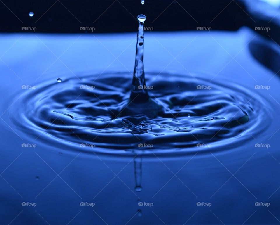 drop water blue color