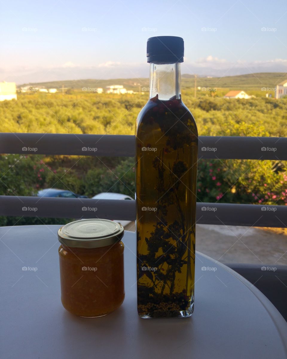 Local Crete oliv oil and marmelade