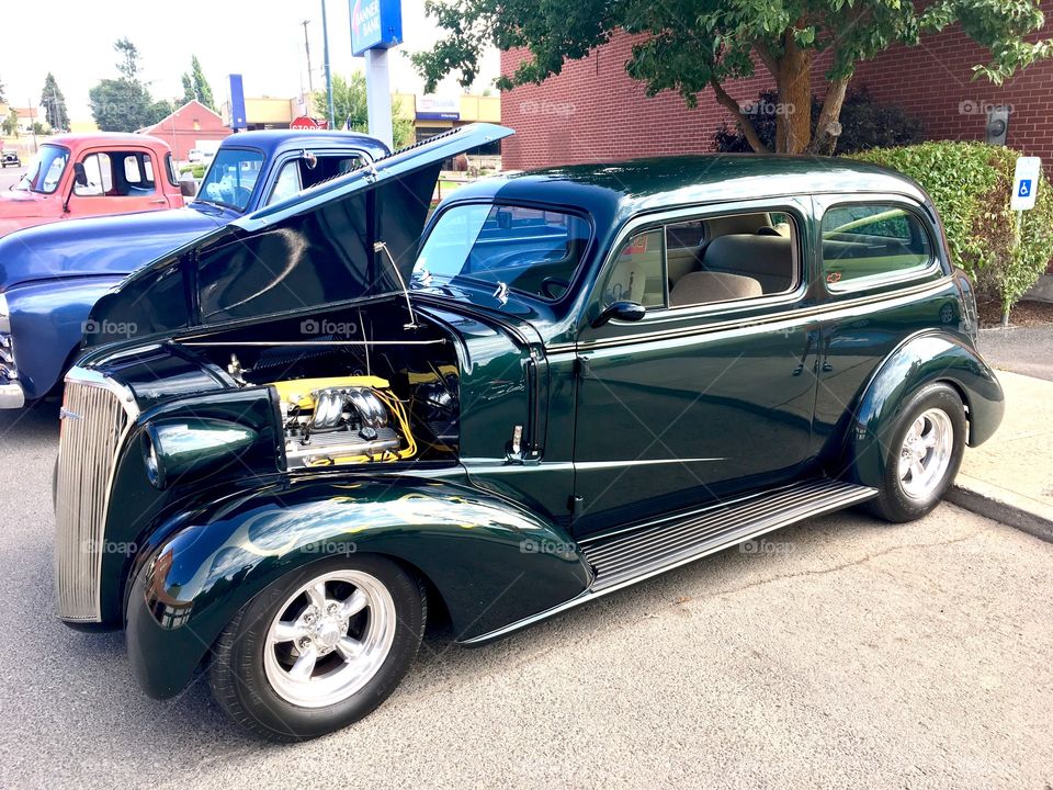 Custom Classic 1930's Car