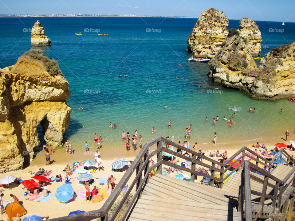 Praia do Camilo steps daytime