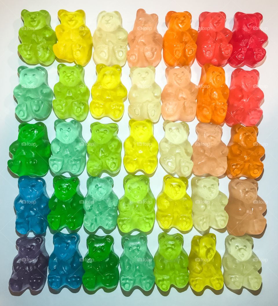 Rainbow of gummy bears