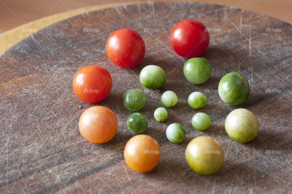 Cherry tomatoes. Cherry tomato life cycle