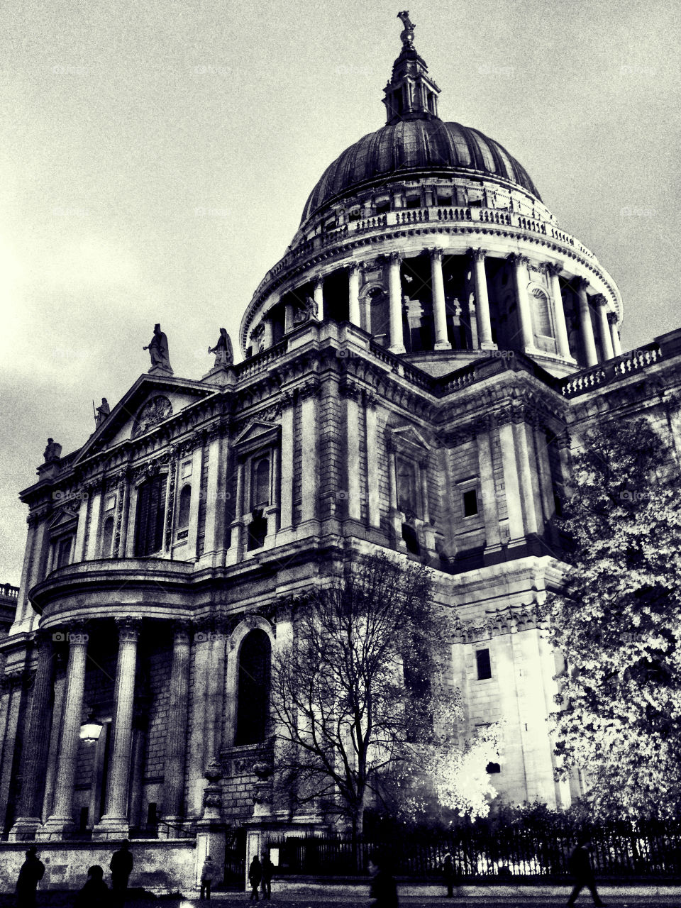 St. Pauls Cathedral. St. Pauls Cathedral (London - England)