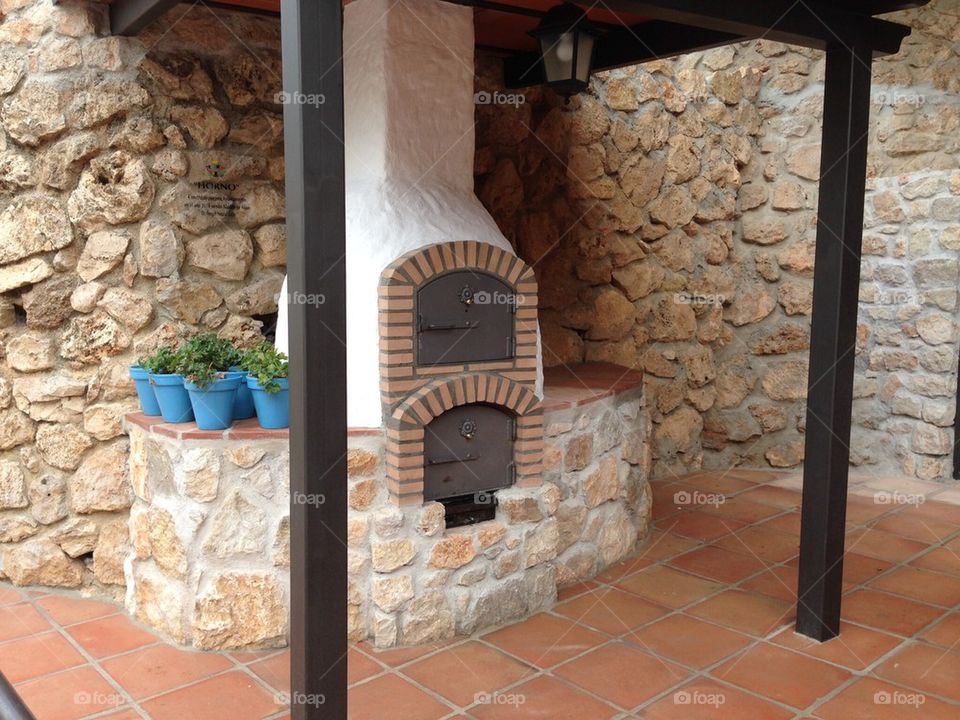 Outdoor oven