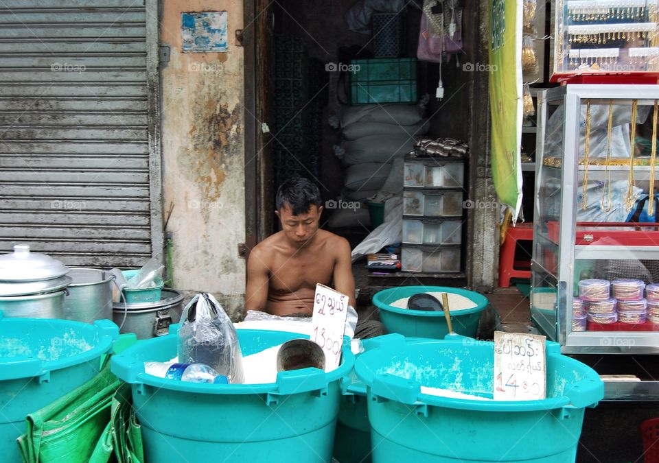 Market worker in Yangon