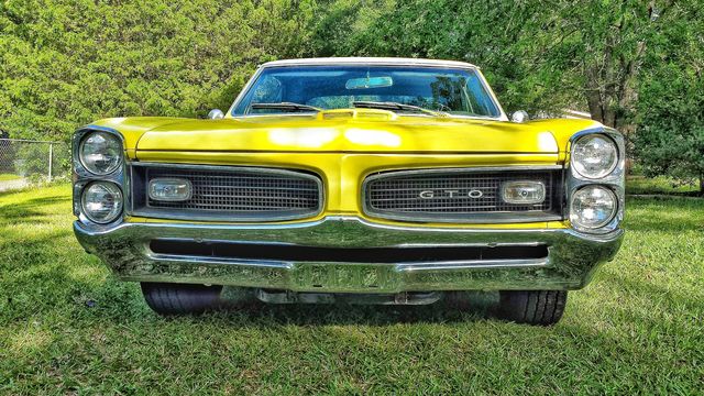 1966 classic yellow GTO
