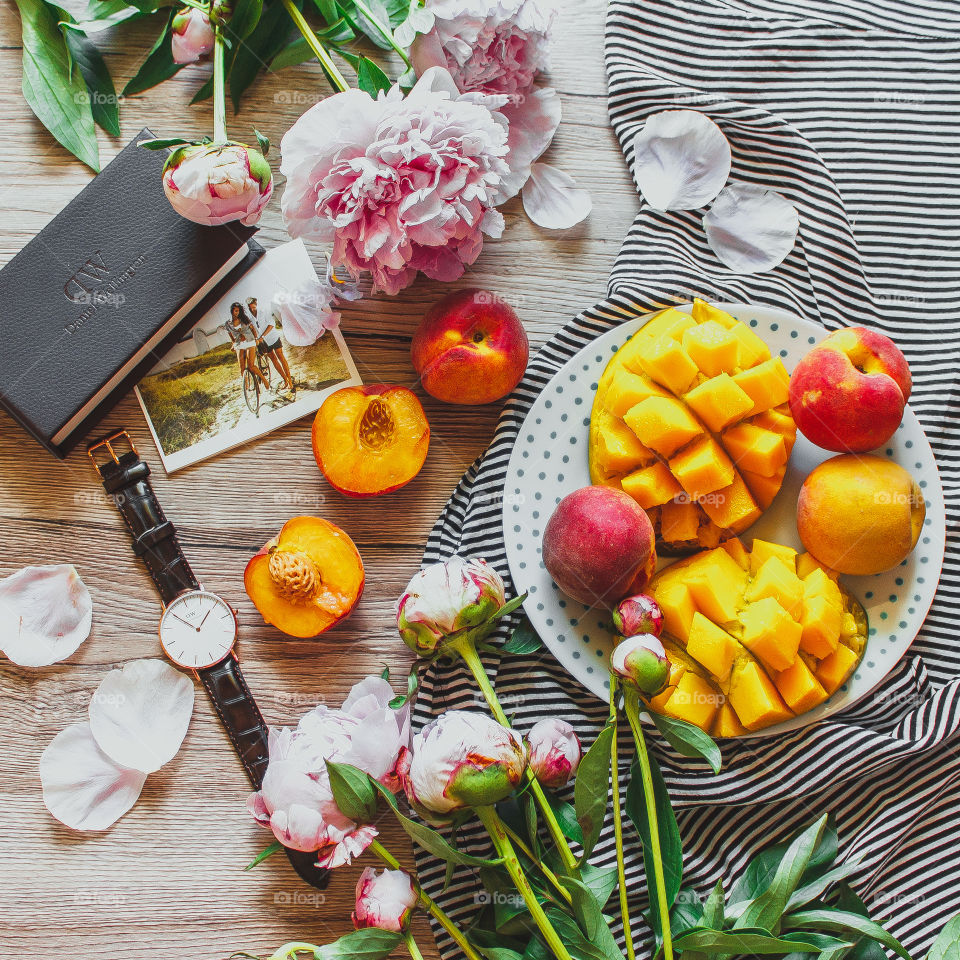 Fruits and flowers