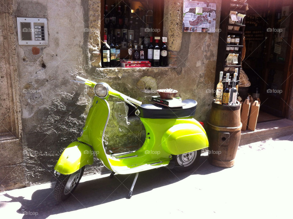 italy wine scooter vespa by humlabumla1