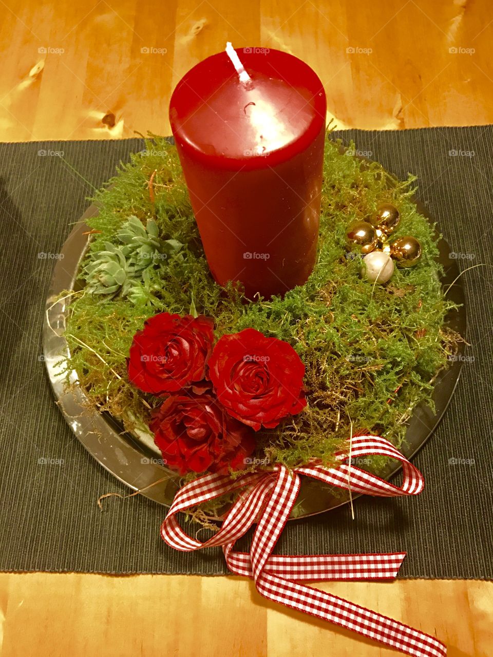 Love red roses at christmastine 
