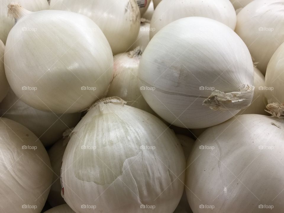 White Onions 