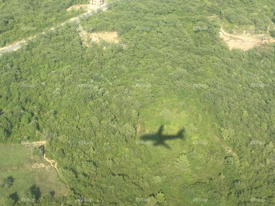 Plane shadow