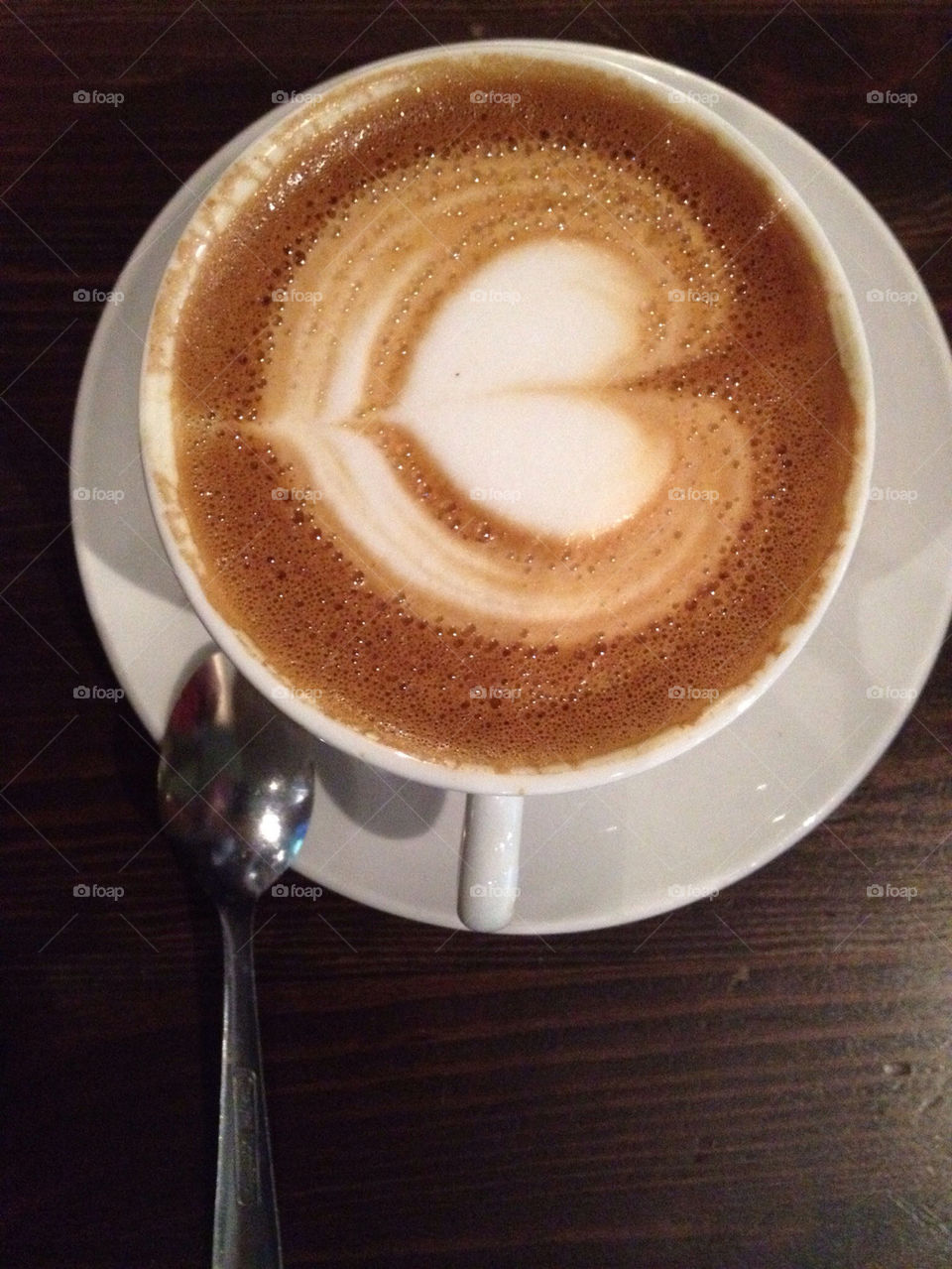 coffee cup heart latte by gilperez