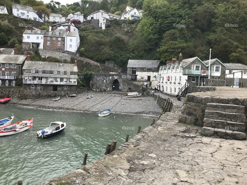 Clovelly harbour must be a joy for those that live there l felt uplifted after a two hour visit.