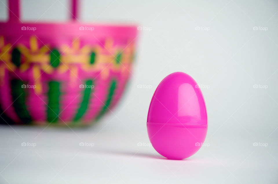 Easter basket and egg