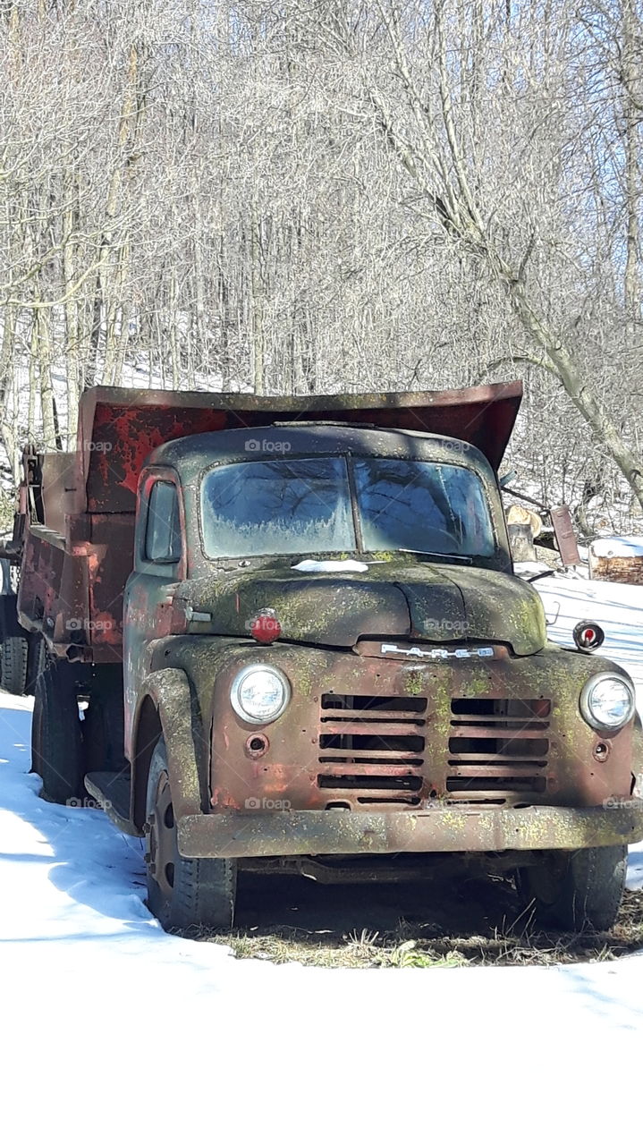 An old truck in the neighborhood