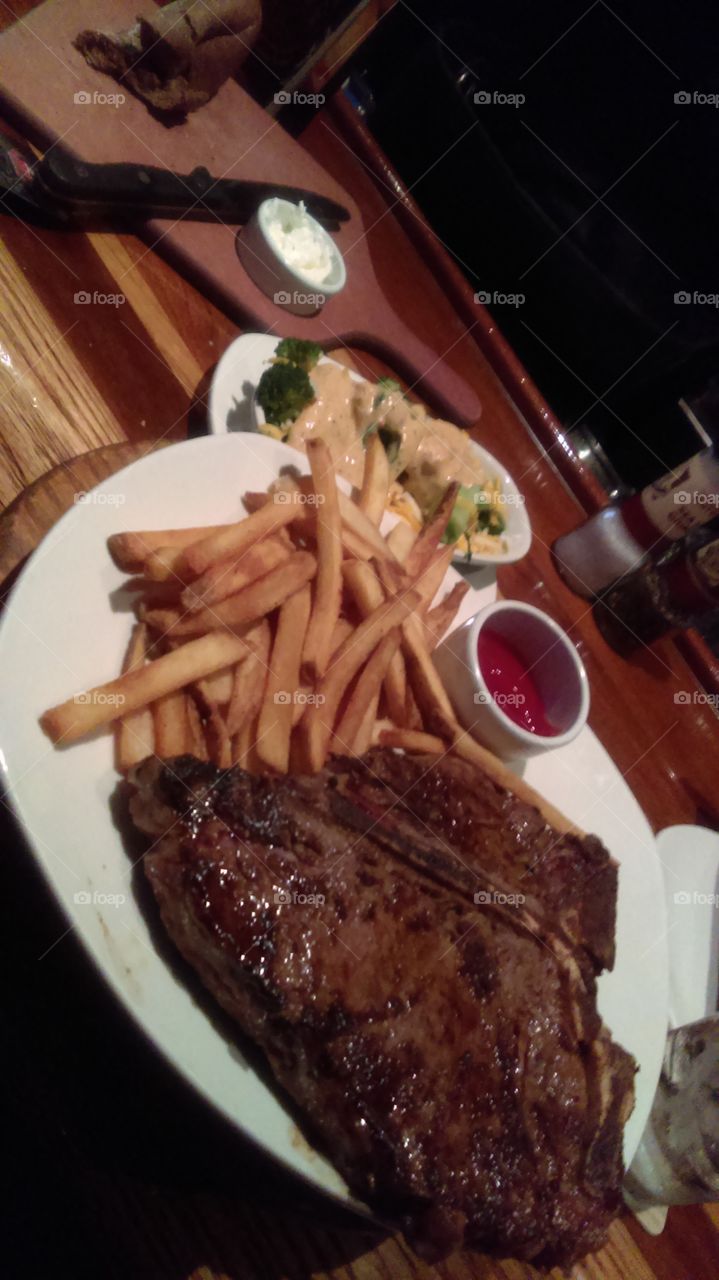 "The Joys of Outback"- victory meal after bodybuilding competition at Outback Steakhouse in Huntington Beach California 