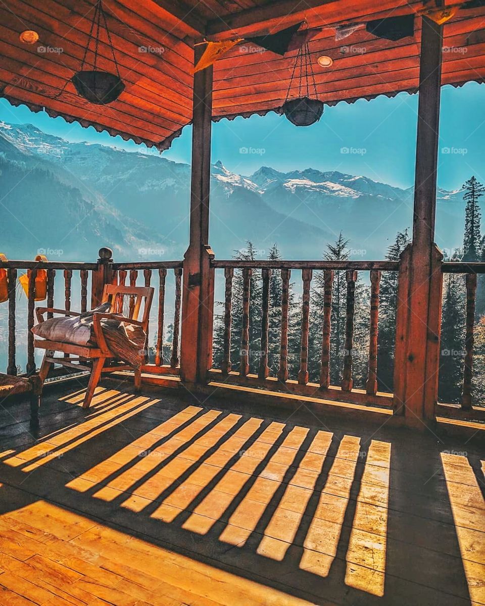 Breakfast with a view, surrounded by the chilly mountain air. Feels good to be cradled amongst the bountiful nature.