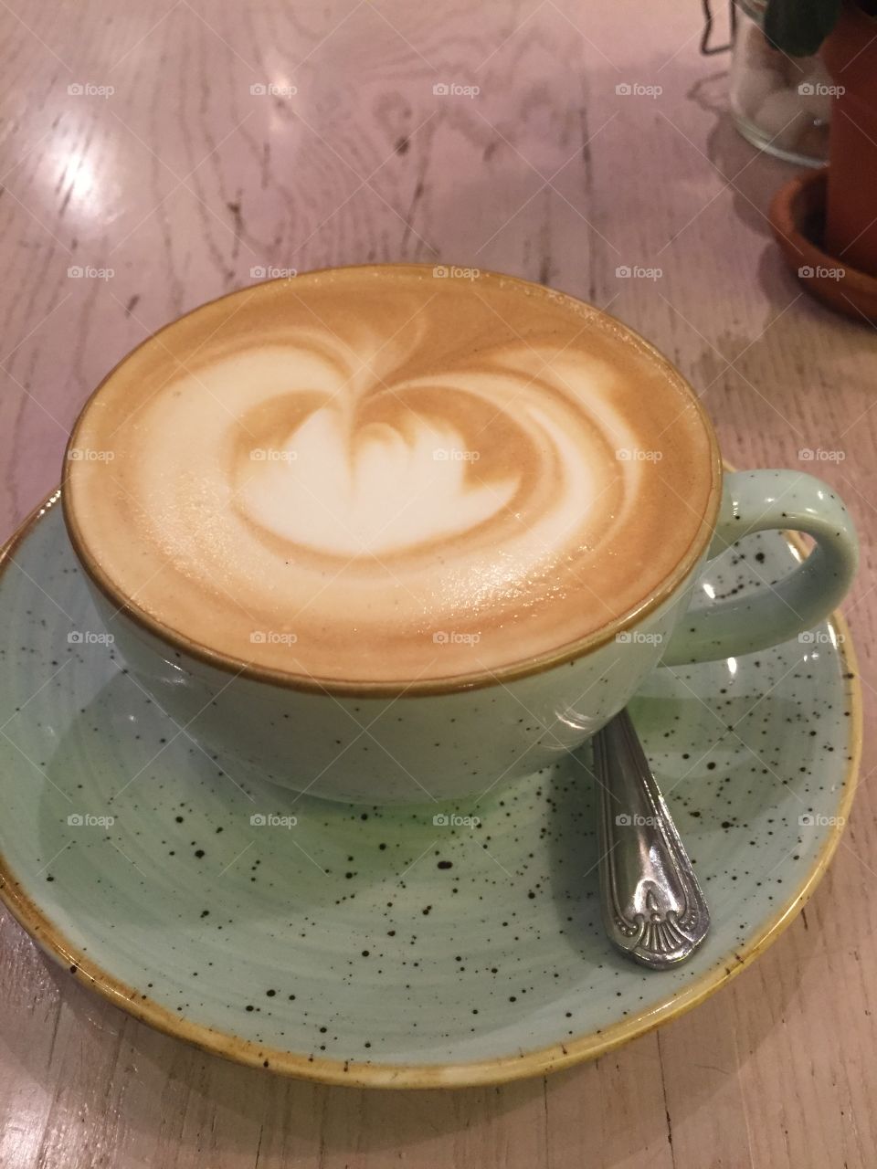 Perfect Latte. Delicious latte in the heart of London.