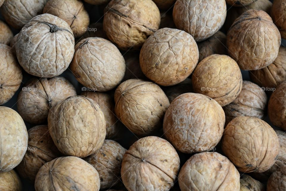 walnuts shapes texture background